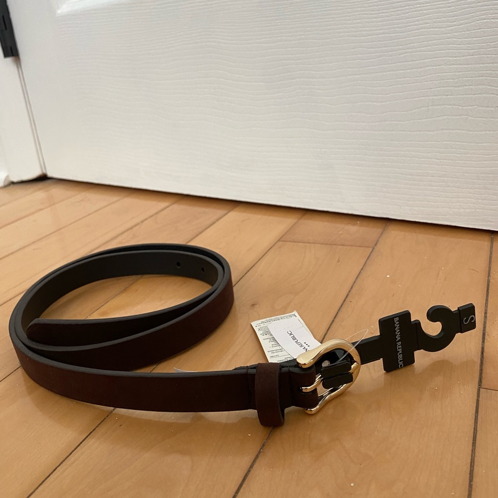 Banana Republic Brown Suede Belt